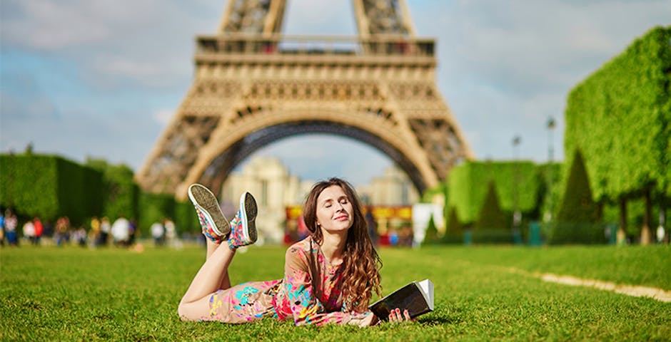 Skaitymas Paryžiuje